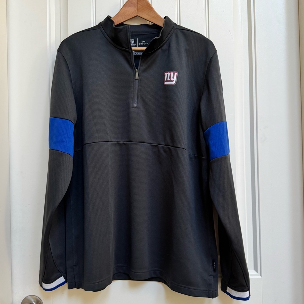 Nike New York Giants On Field Grey NFL 1/4 Zip Pull Over Dri-Fit Jacket. Size L